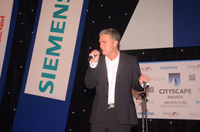 TomRust singing at Siemens Corporate Event