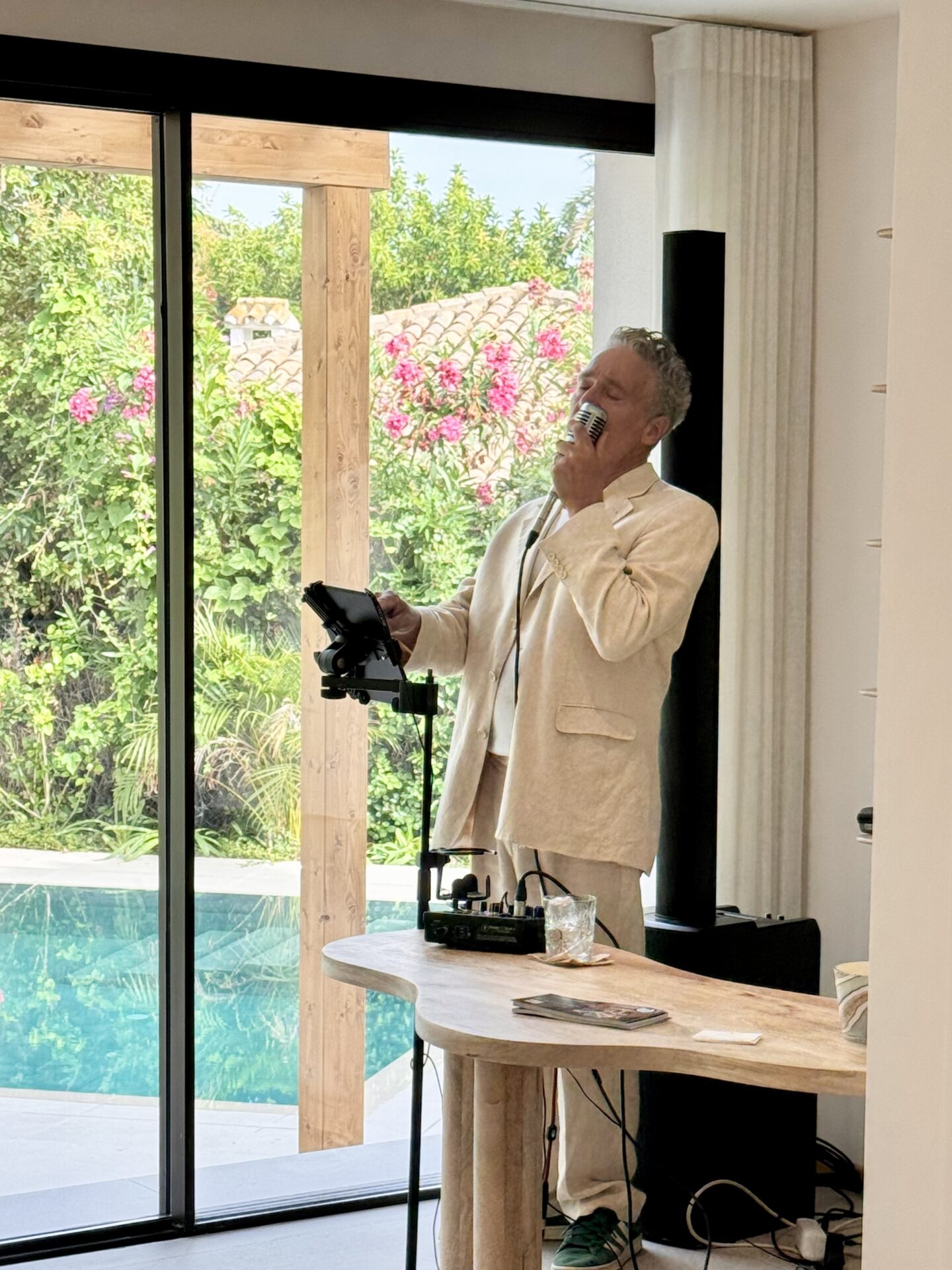 Live Entertainment for Luxury Property Events: Tom Rust Performs at €3 Million Marbella Villa Open House